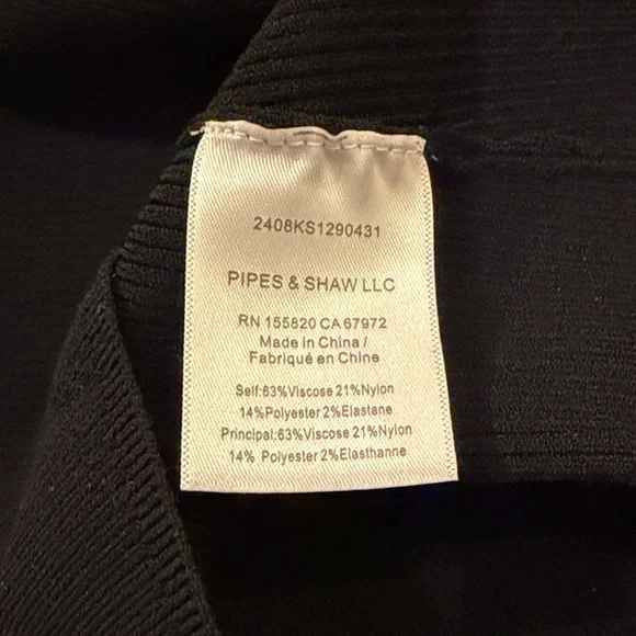 VERONICA BEARD Emily V-neck Top - Picture 8 of 9